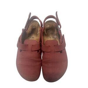 Birkenstock Birki's Clogs Red/‎ Burgundy Size 7